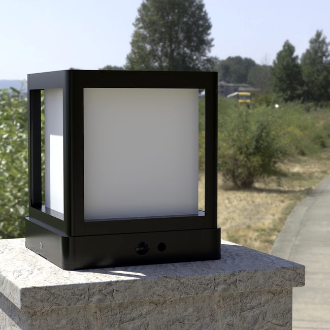 Słupek solarny Prospe czarna z czujnikiem IP65 LED Inspire