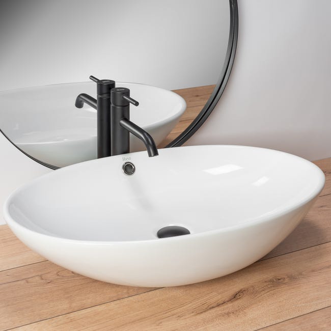 Umywalka ceramiczna Olga 63 x 42 Rea