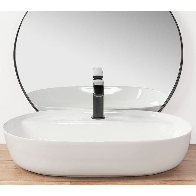 Umywalka ceramiczna nablatowa Aura 60.5 x 40.5 Rea