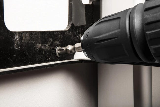 Wiertarko-wkrętarka przewodowa 300W 21.5 NM 58G793 Graphite