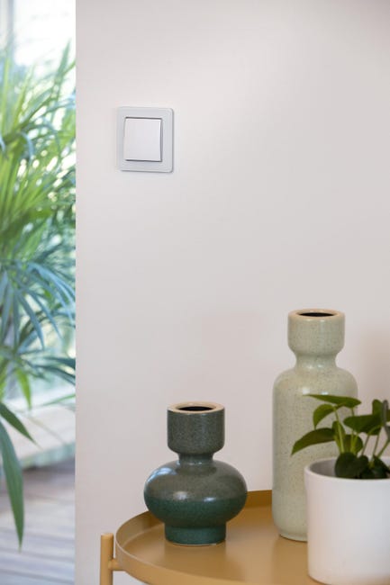Włącznik krzyżowy biały SEDNA DESIGN SCHNEIDER ELECTRIC