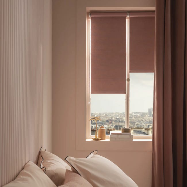 Zasłona blackout Annalise różowa 140 x 280 na przelotkach Inspire