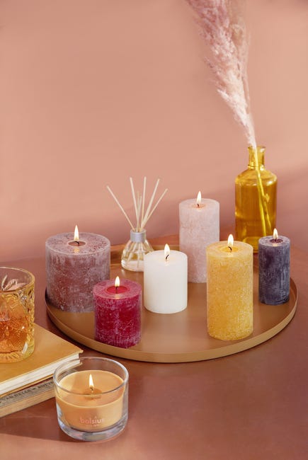 Świeca pieńkowa Rustic Shine żółta wys. 13 cm Bolsius