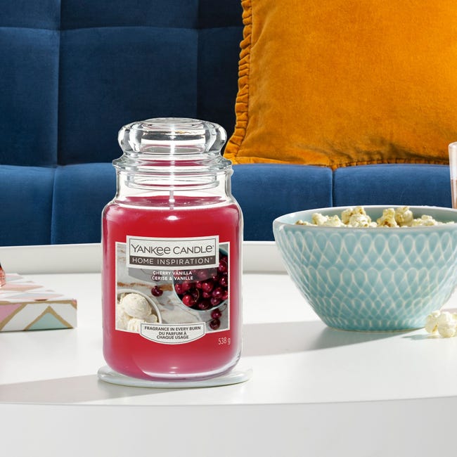 Świeca zapachowa w szkle Cherry Vanilla Yankee Candle