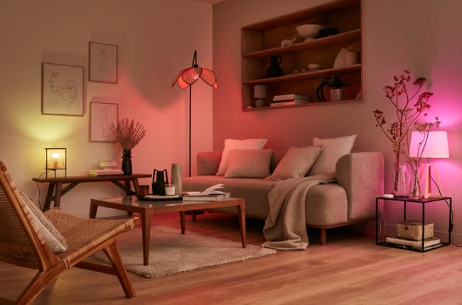 Żarówka Smart Enki LED z pilotem 13,5 W = 100 W 1521 lm Lexman