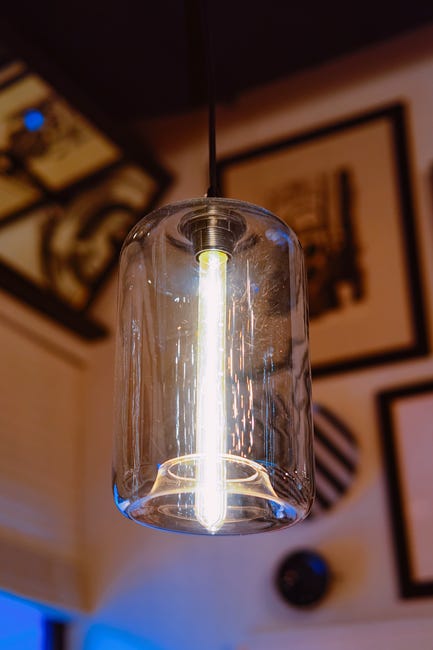 Żarówka dekoracyjna LED Amber 8 W = 4,8 W 560 lm Abigail