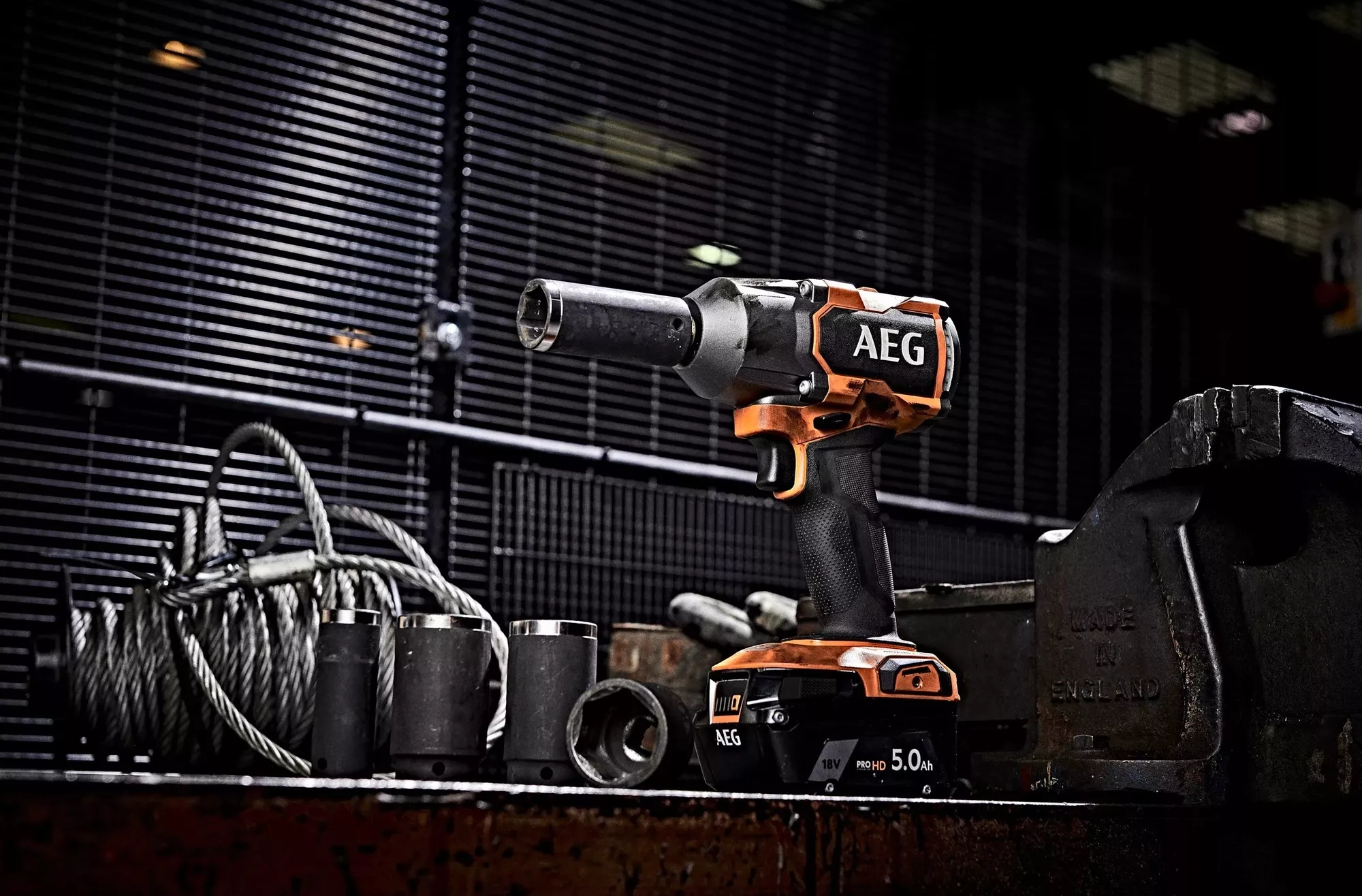 Klucz udarowy AEG PowerTools BSS18MTF12BL-402C