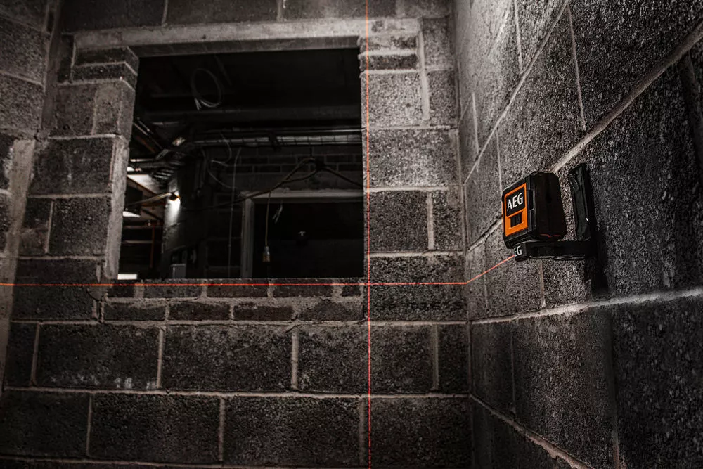 Laser krzyżowy AEG Powertools CLR215-B