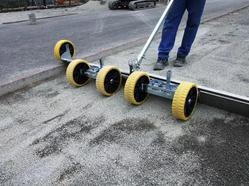 Listwa zgarniająca 3,1 m Probst LEVELFIX LF-170/310