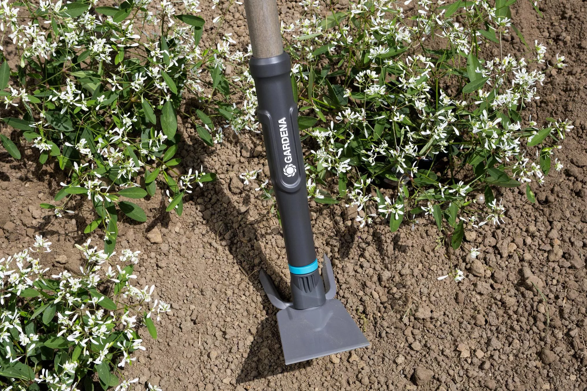 Motyczka prosta Gardena NatureLine z trzonkiem | 