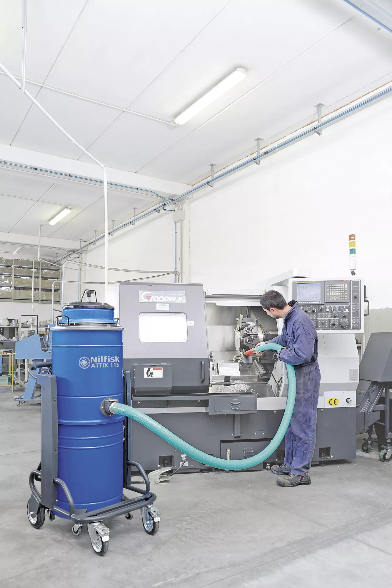 Odkurzacz do pracy na sucho i mokro Nilfisk ATTIX 115-01 