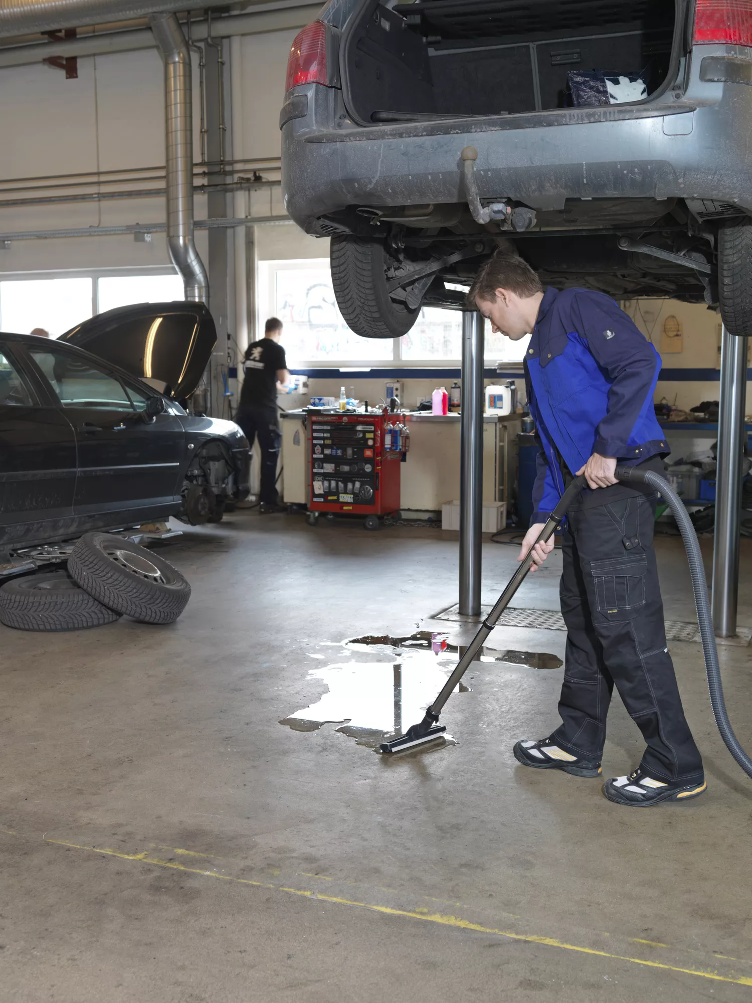 Odkurzacz do pracy na sucho i mokro Nilfisk ATTIX 30-01  