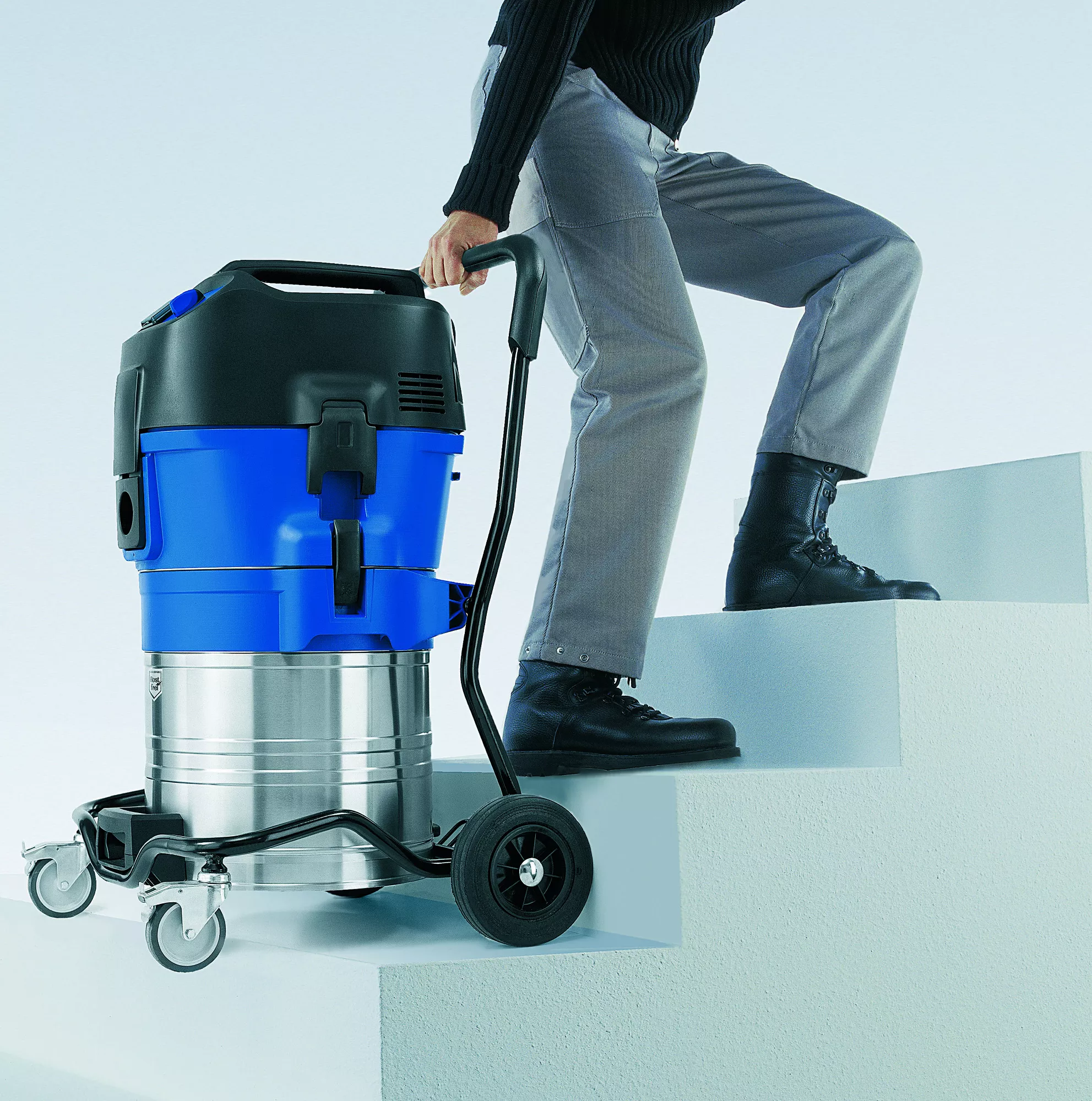 Odkurzacz do pracy na sucho i mokro Nilfisk ATTIX 751-21 