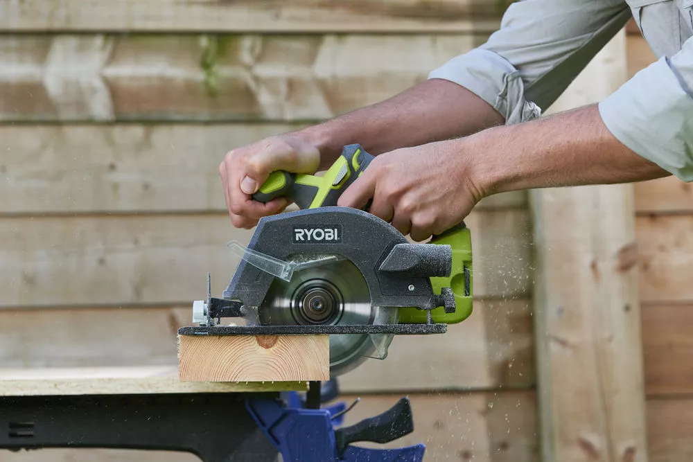 Pilarka tarczowa Ryobi R18CSP-0