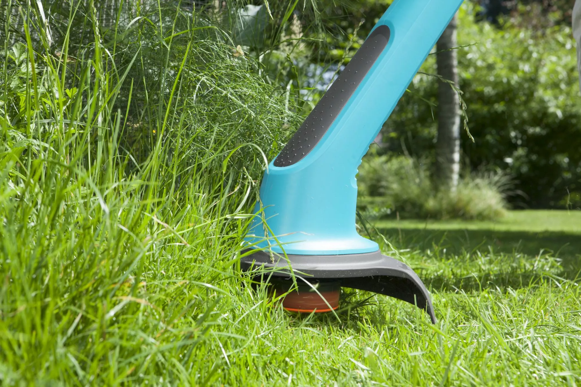 Podkaszarka żyłkowa Gardena SmallCut Plus 350/23 | 