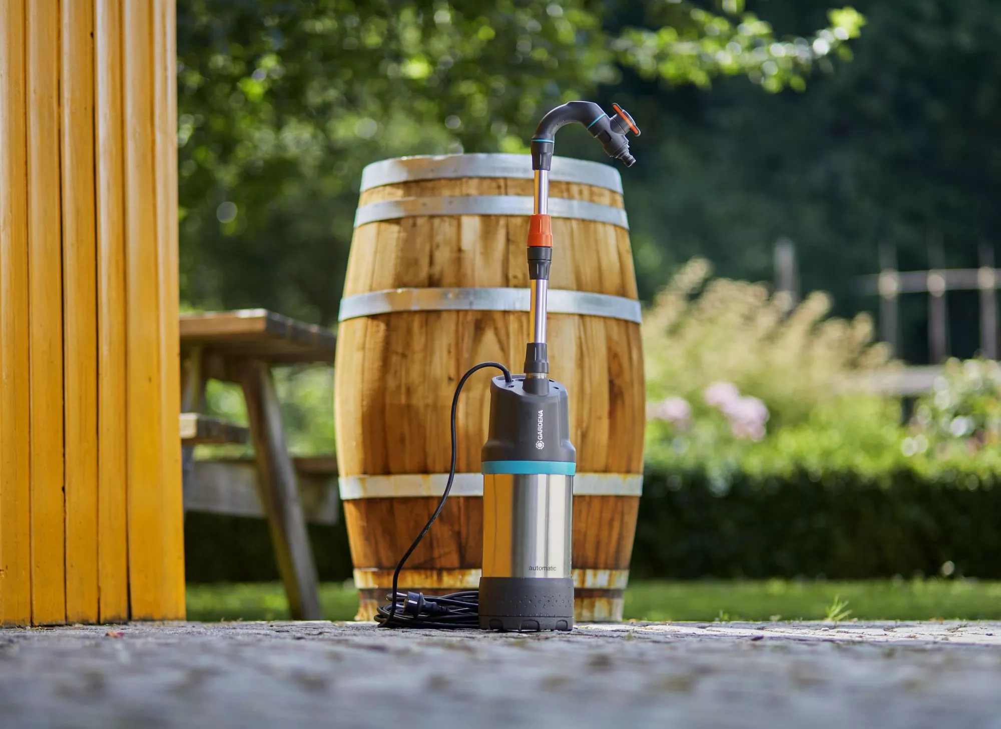 Pompa do deszczówki Gardena 4700/2 inox automatic | 
