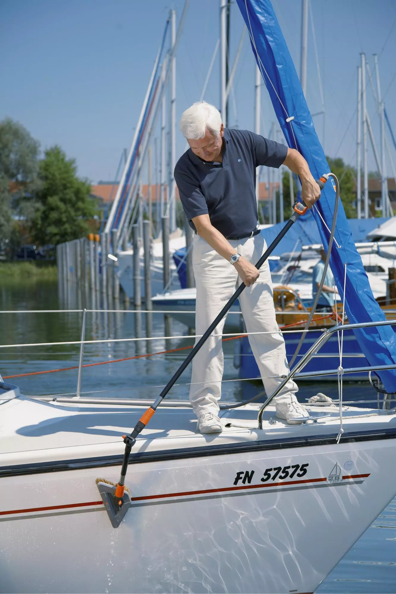 Szczotka do mycia na przegubie Gardena Cleansystem | 