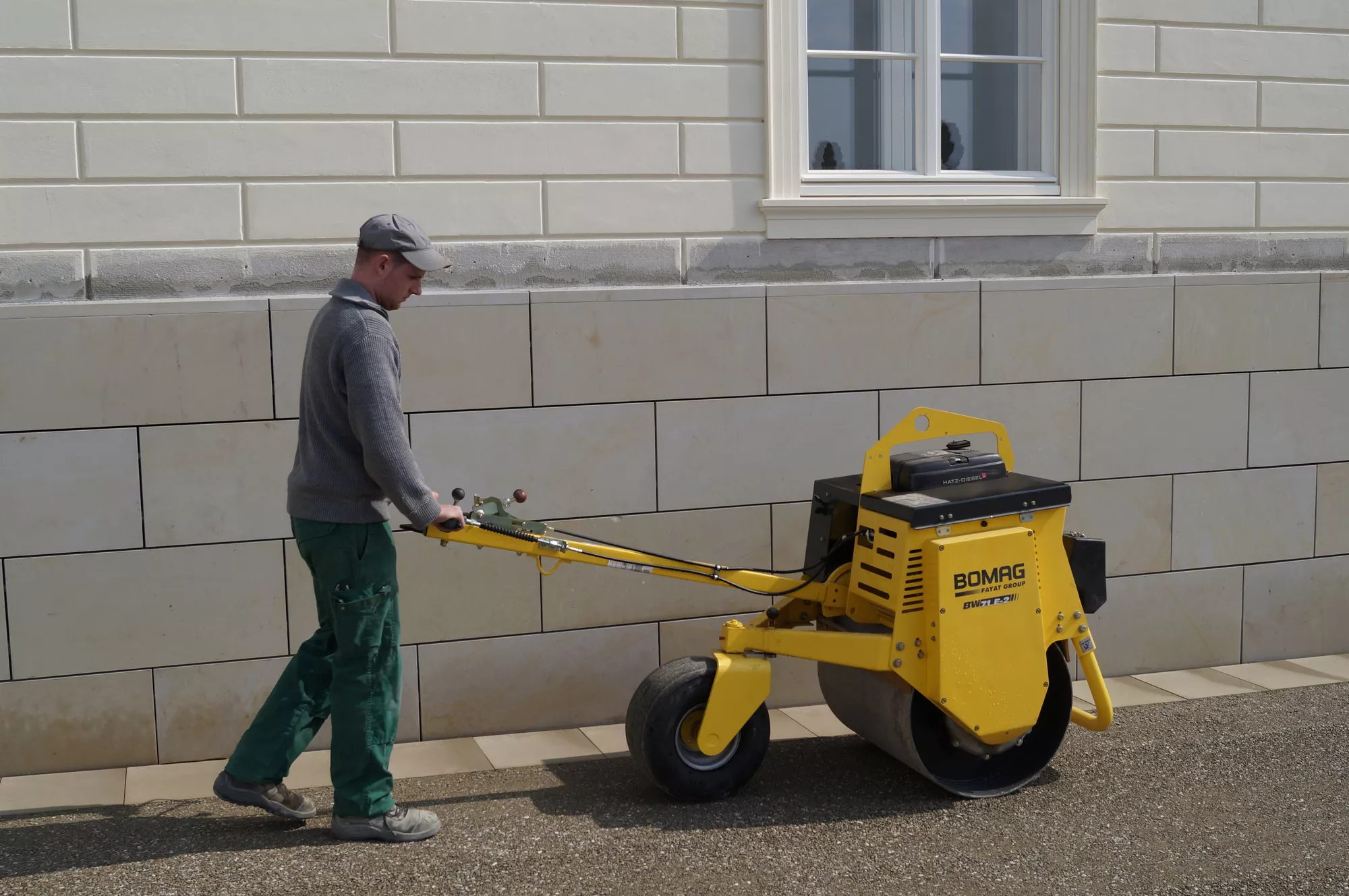 Walec jednobębnowy Bomag BW 71 E-2  