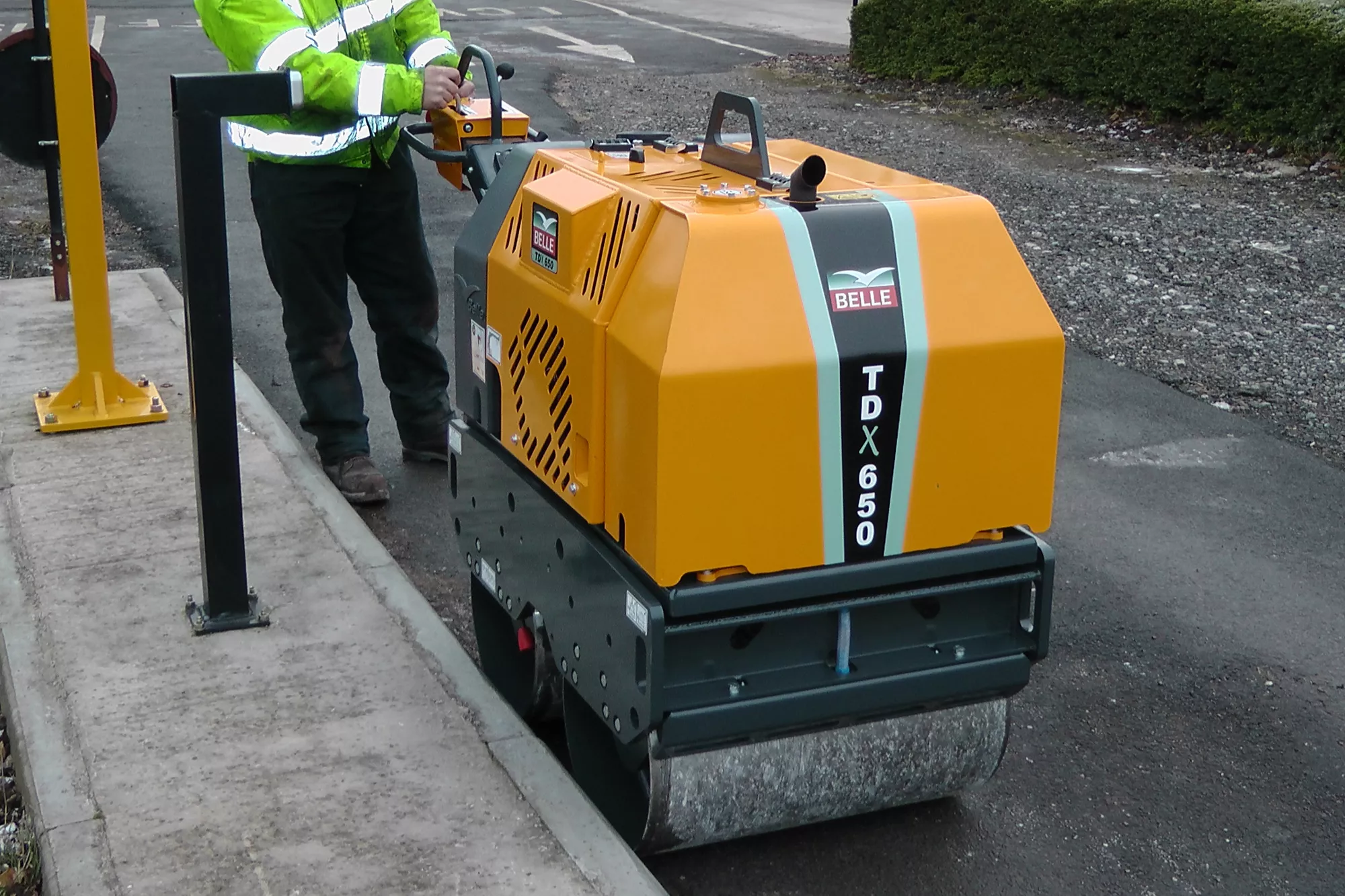 Walec tandemowy Altrad Belle TDX 650  