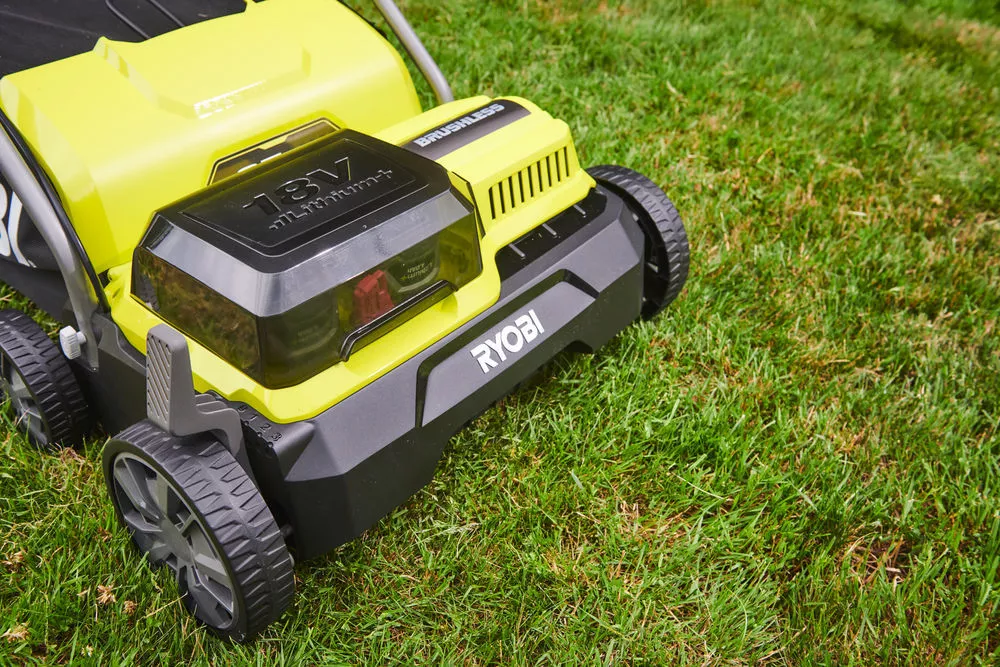 Wertykulator Ryobi RY18SFX35A-240