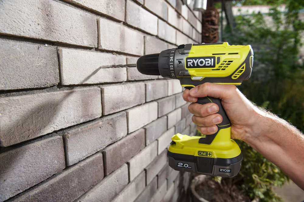 Wiertarko-wkrętarka udarowa Ryobi R18PD3-242S | 