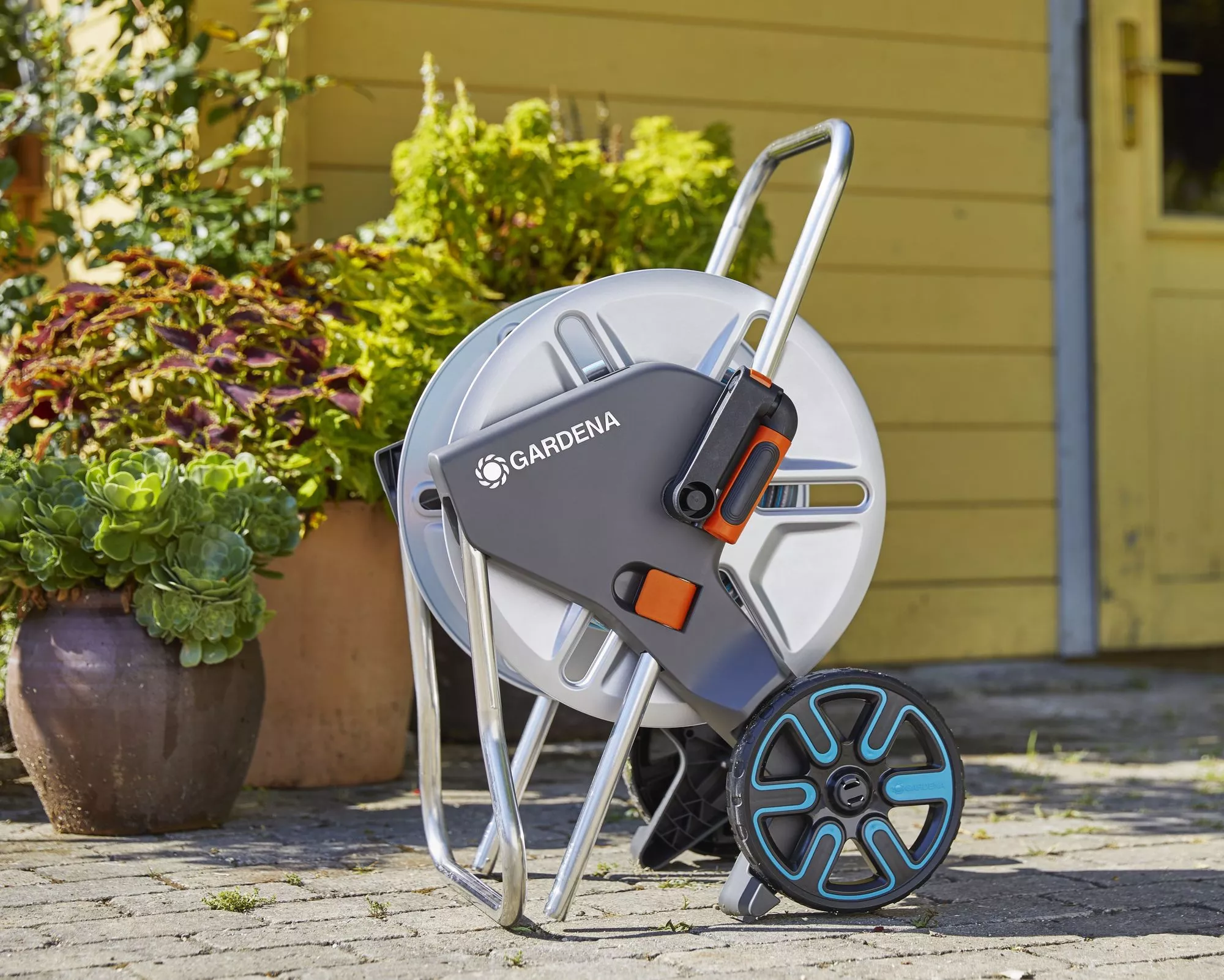 Wózek na wąż Gardena CleverRoll M Metal