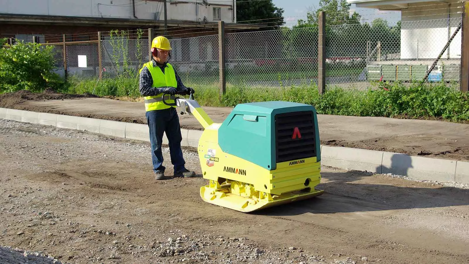 Zagęszczarka rewersyjna Ammann APH 110-95 DE