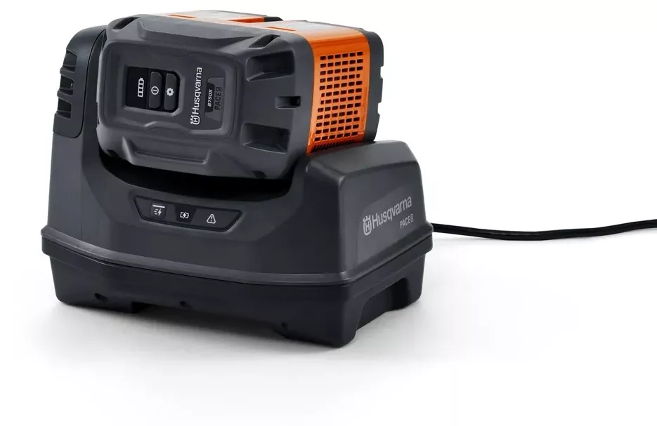 Zestaw 2 akumulatorów B750X PACE 8 Ah Husqvarna z ładowarką C1800X PACE