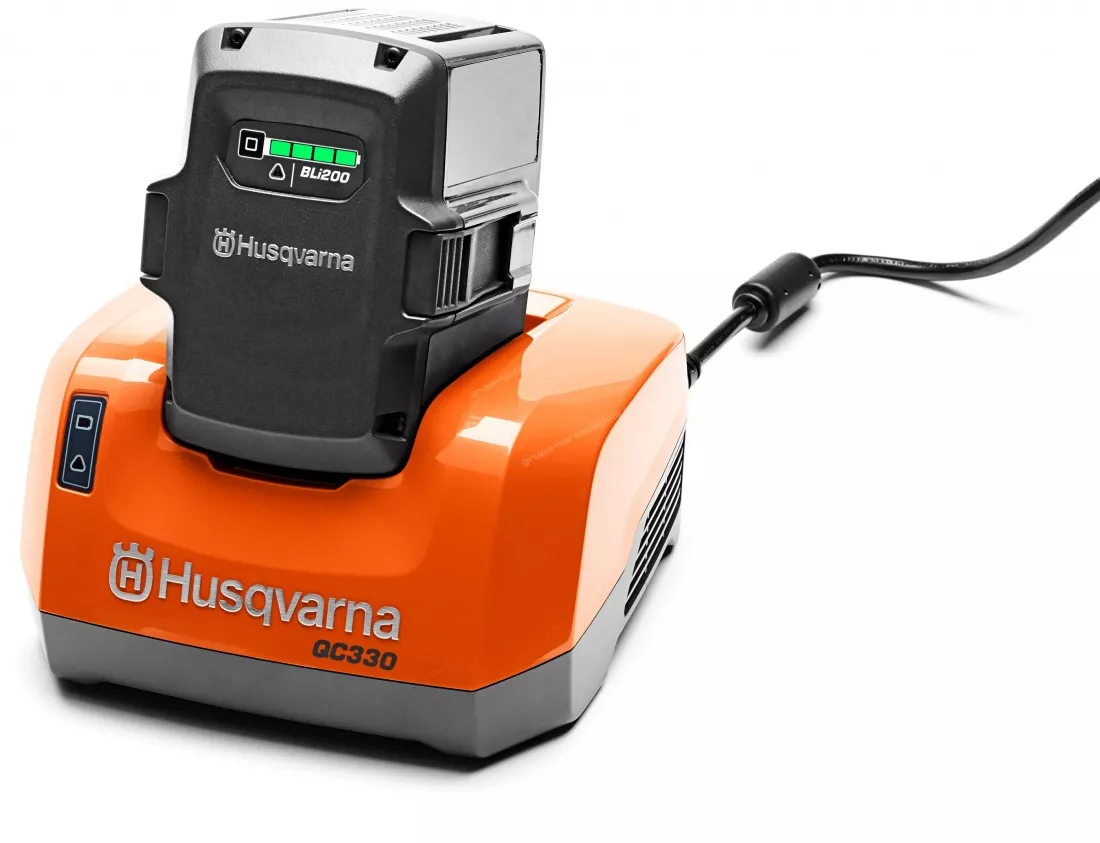 Ładowarka Husqvarna QC330   