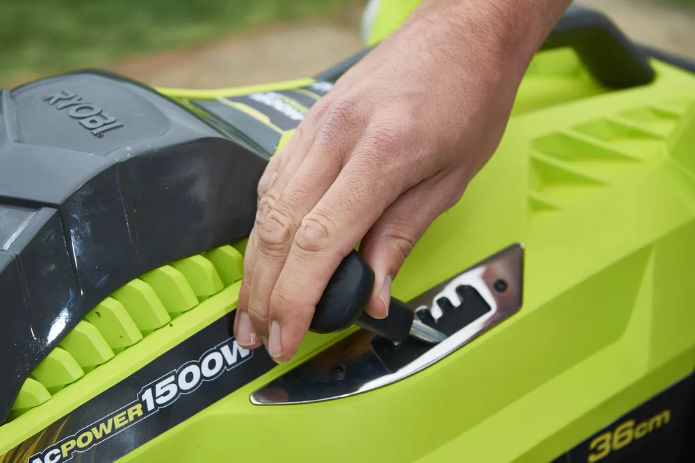 ☑️ Kosiarka elektryczna do trawy Ryobi RLM15E36H ▷▷ 